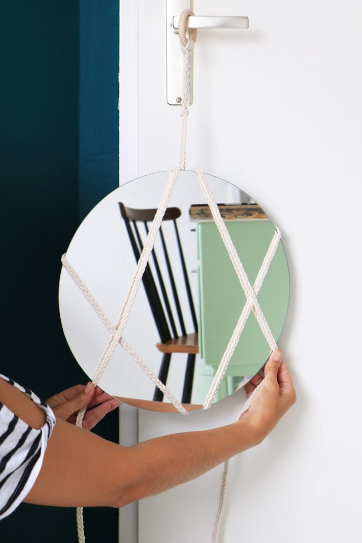 diy macrame mirror