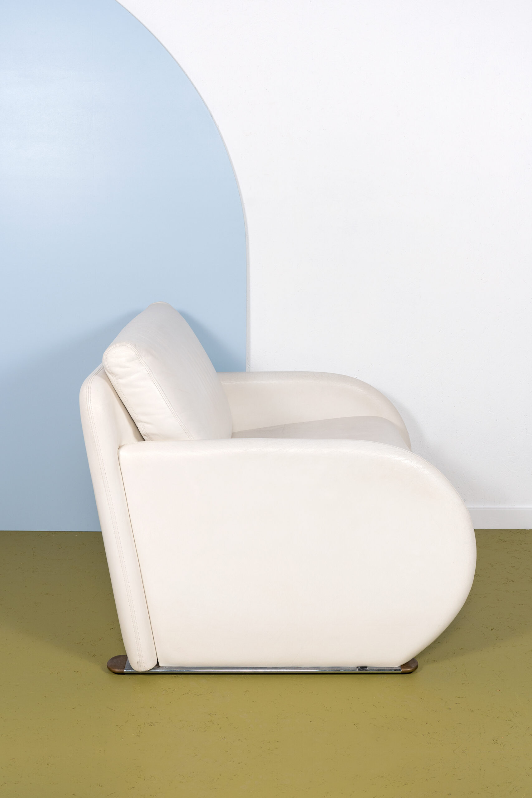 lastig Dicht transmissie Wit leren postmoderne fauteuil van Jan Armgardt voor Leolux - Enter My Attic