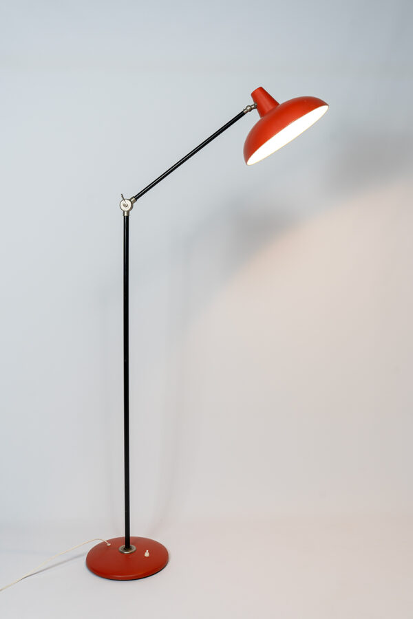 rode vloerlamp Willem van Doorn