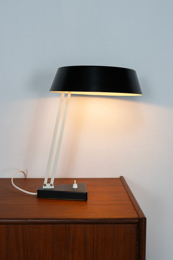 vintage bureaulamp hala Zeist model 135