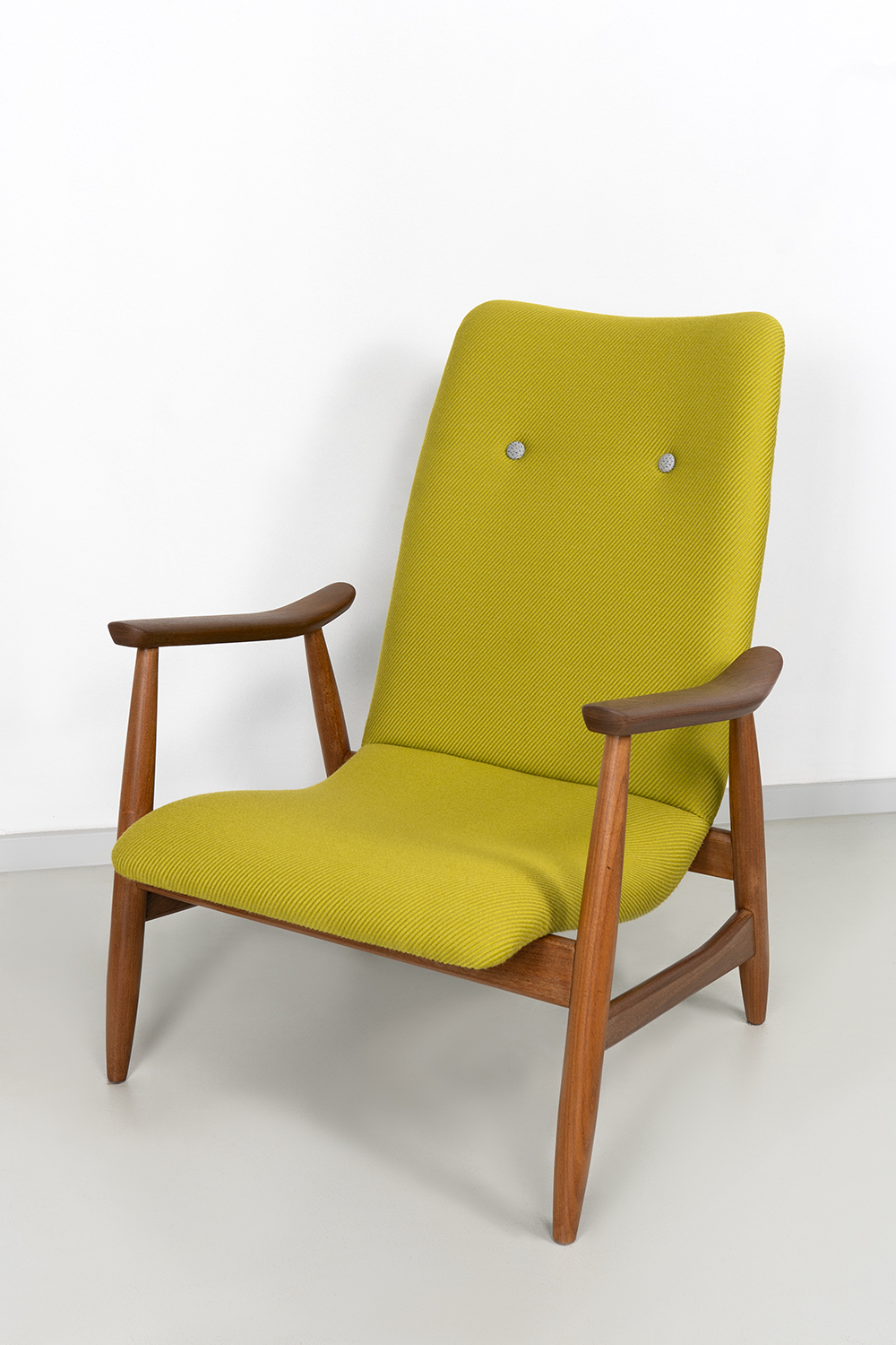 vintage fauteuil Louis van Teeffelen