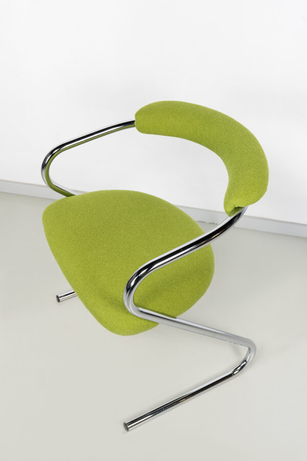 chromen buisframe eetkamerstoelen met groene bekleding